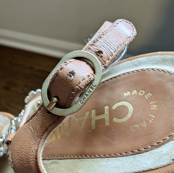 CHANEL Camellia Cork Wedge Sandals | Tan/Brown | Size 39 1/2 (Fits like US 7.5) - Picture 14 of 16